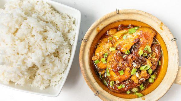 Ca Kho To / Catfish cooked in clay pot