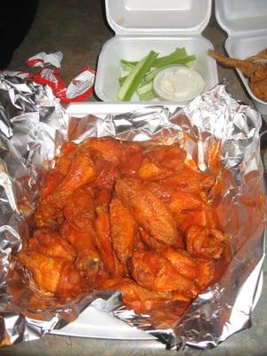 20-piece Buffalo Wing ($10)