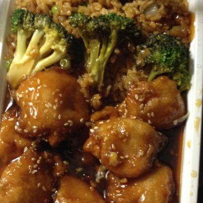 Vegan sesame chicken