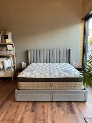 Helix Elite mattress in SleePare mattress store Chicago