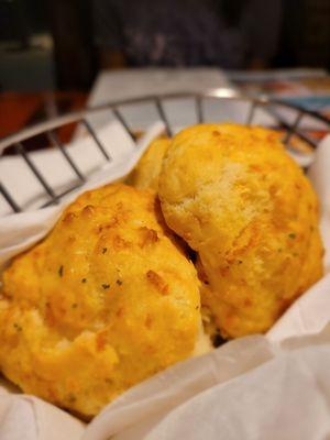 Cheddar Bay Biscuits