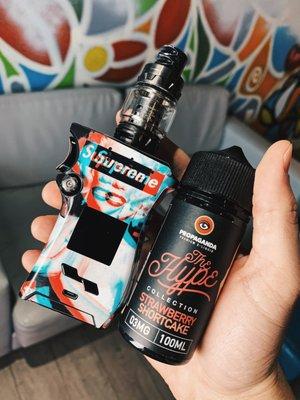 Marilyn Supreme custom vape