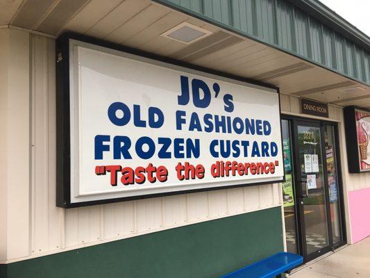 This one was definitely one of the best frozen custard stands I've visited!