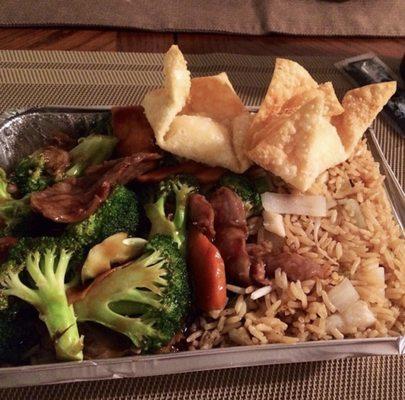 Best place for Chinese take out in Worcester , they make the best beef w/ broccoli and crab ragoons