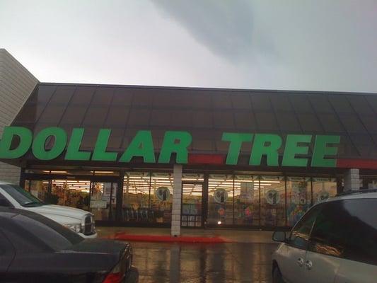 Shopping center across HEB on Marbach