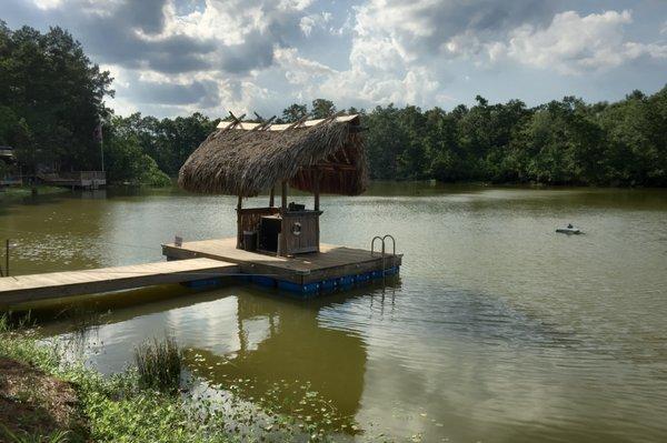 Niiiccee. A tiki bar over the water.