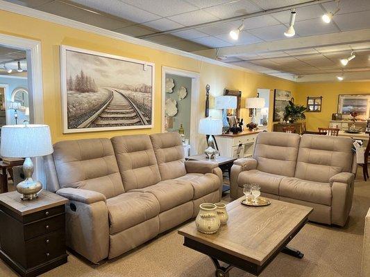 Reclining Sofa & Loveseat