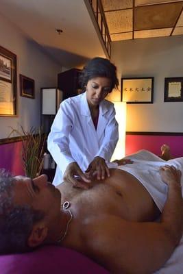 Dr. A provides gentle Acupuncture for pain, balancing and overall wellness.