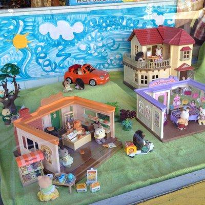 Calico Critters Sneak Preview