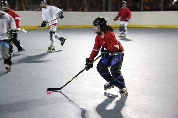 Adult Roller Hockey Game - THE CAGE Roller Hockey Rink