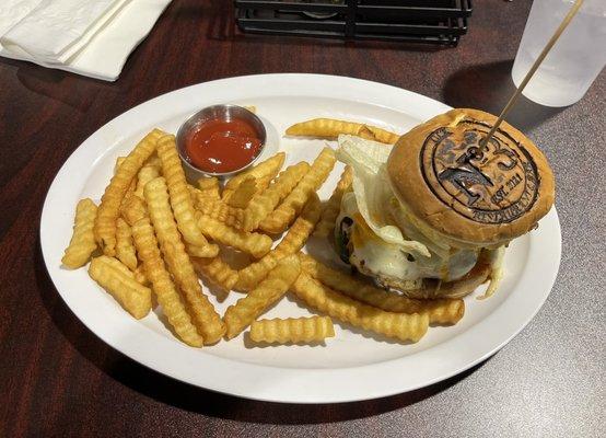 Diablo burger with fries