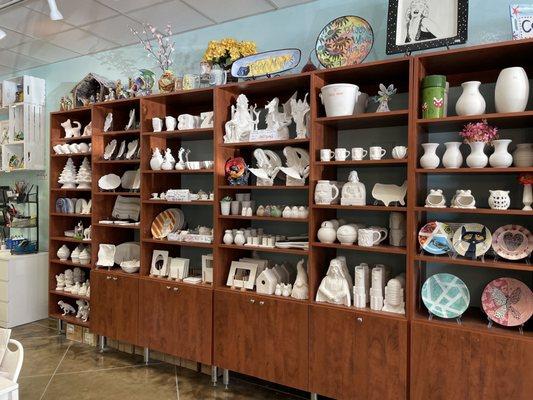 Many options to paint pottery.