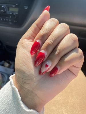 Signature Nails And Spa