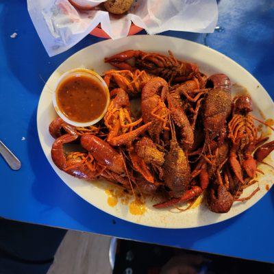 Crawfish - 1lb but we had 4 plates... lol