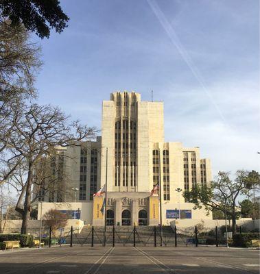 Main entrance when this building was open