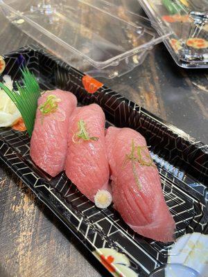 Toro Nigiri