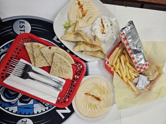 How many food carts have dishes and utensils.  This one does!