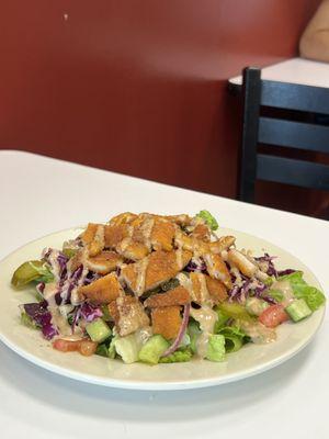 Creamy Barbecue Vinaigrette Crispy Chicken Salad