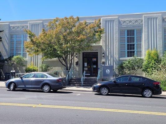 Front of library as seen across Court St.