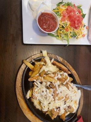 Sizzling Chicken Fajitas with grilled pineapples