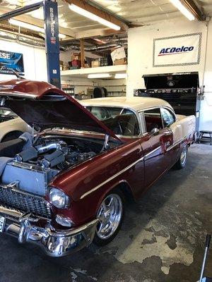 Installation of a fuel injection kit on this 1957 Bel Air.