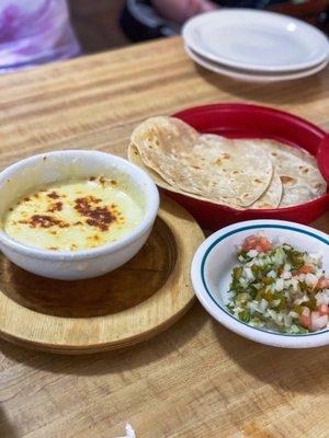 Queso fundido