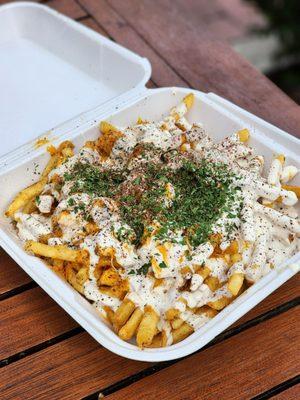 Chicken tikka fries