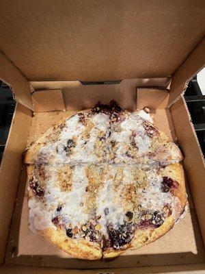 Blueberry dessert pizza