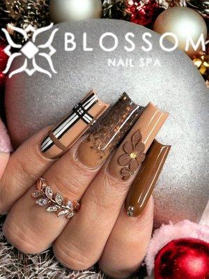 BOOK NOW: blossomnailspa.net