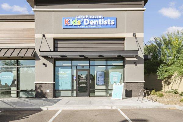 Dentistry near Peoria, AZ.