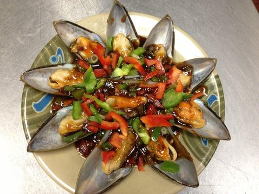 mussel in hot garlic sauce