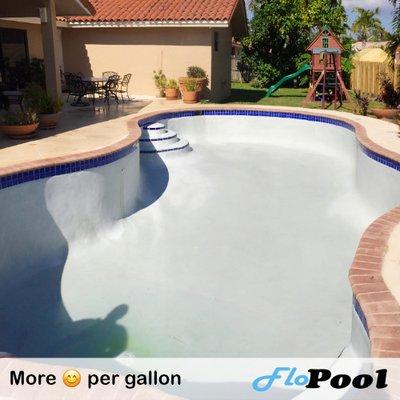 FloPool provides full residential and commercial swimming pool services. From weekly pool cleaning services to replastering.  Call today!