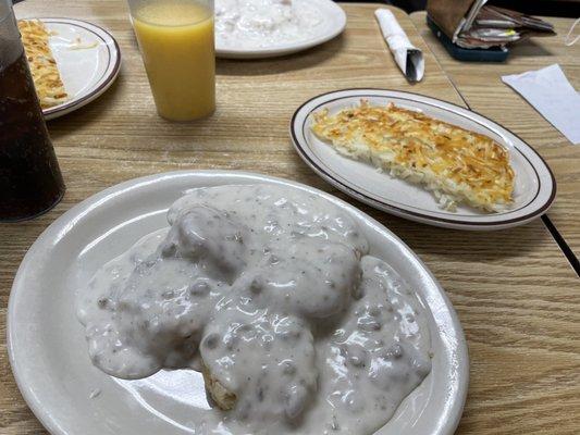 Biscuits and gravy... great atmosphere and even better food. We will be back!!