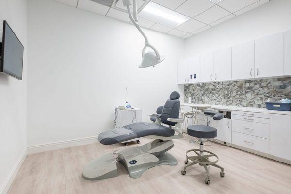 Rinaldi Dental Arts dental room