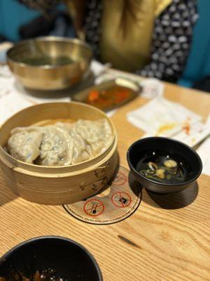 Steamed dumpling