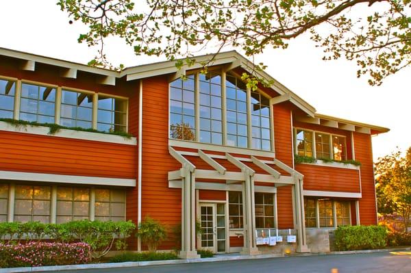 Rouleau Orthodontics is located at 1174 Castro Street. This is the entrance from Miramonte Street.