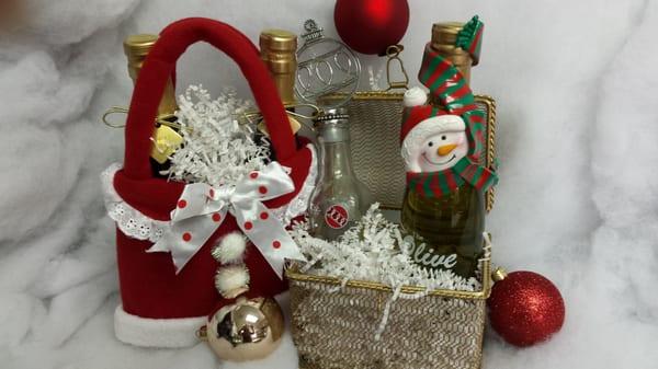 Wonderful selection for all gift giving occasions.  OIls, vinegars, baskets, sampler packs, skin care products all available.