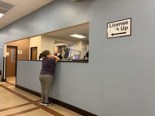 License pick up area