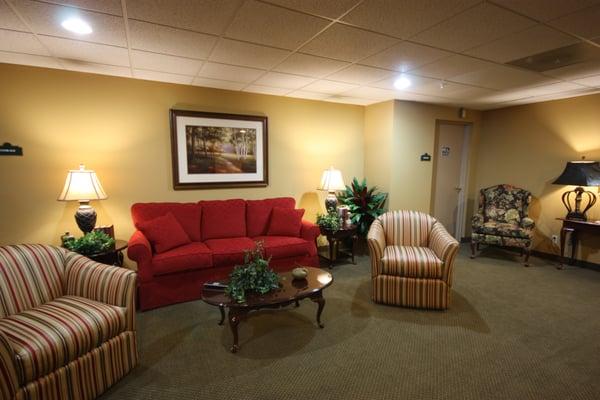 Senior Living Apartments at Heritage Woods of Centralia - Common Area