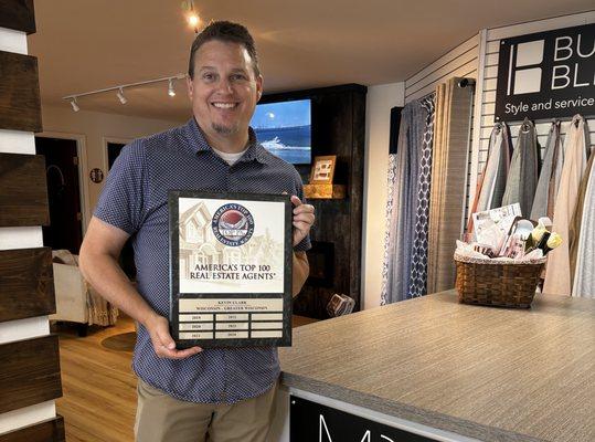 Kevin Clark, Broker/Owner of MAKING DREAMS Realty earns America's Top 100 for 6th year in a row.