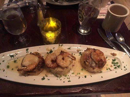 Jumbo Crab Cake with shrimp!