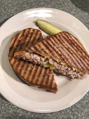 Tuna melt on rye with banana peppers