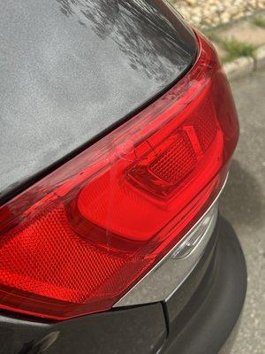 cracked taillight