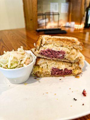 Pastrami Reuben