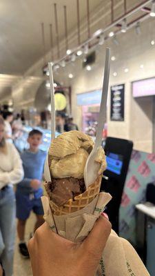 Affogato + Dark chocolate fudge brownie