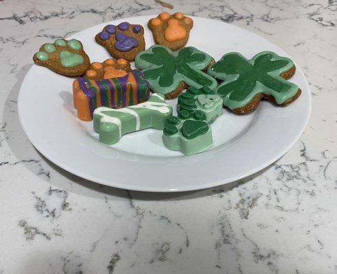 Yogurt Treats - Shamrock & Paw Print Cookies