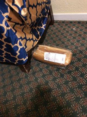 Um, found a loaf of bread under our chair. WTF???  Do they vacuum???  Um, I'm gonna say NO!!!