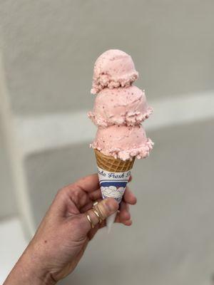 Small Strawberry cone