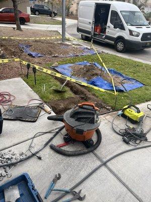 02/29/2024 Rodell is all about safety! He put up caution tape due to the yard being dug up before leaving for the day.