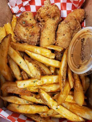 Boneless Strips & Seasoned Fries